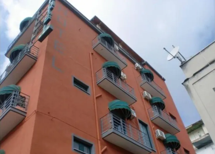 Fly Boutique Hotel Napoli